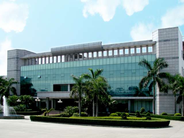 山东加弹丝色母粒一公斤多少钱