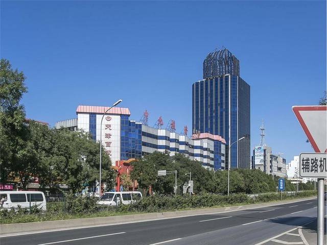 新疆乌鲁木齐阳光瓦厂家供应